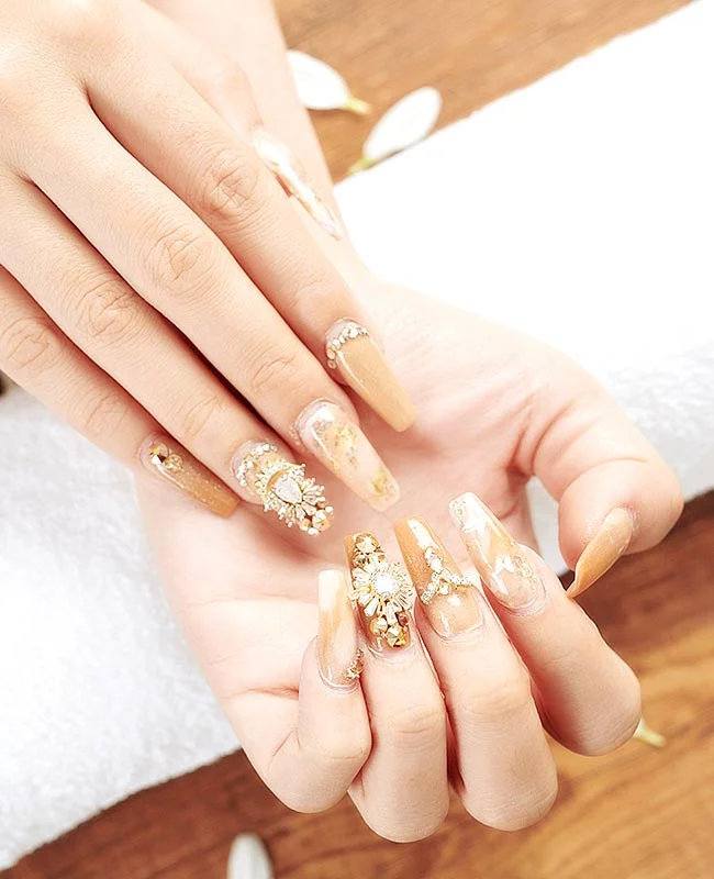Nails Enhancements